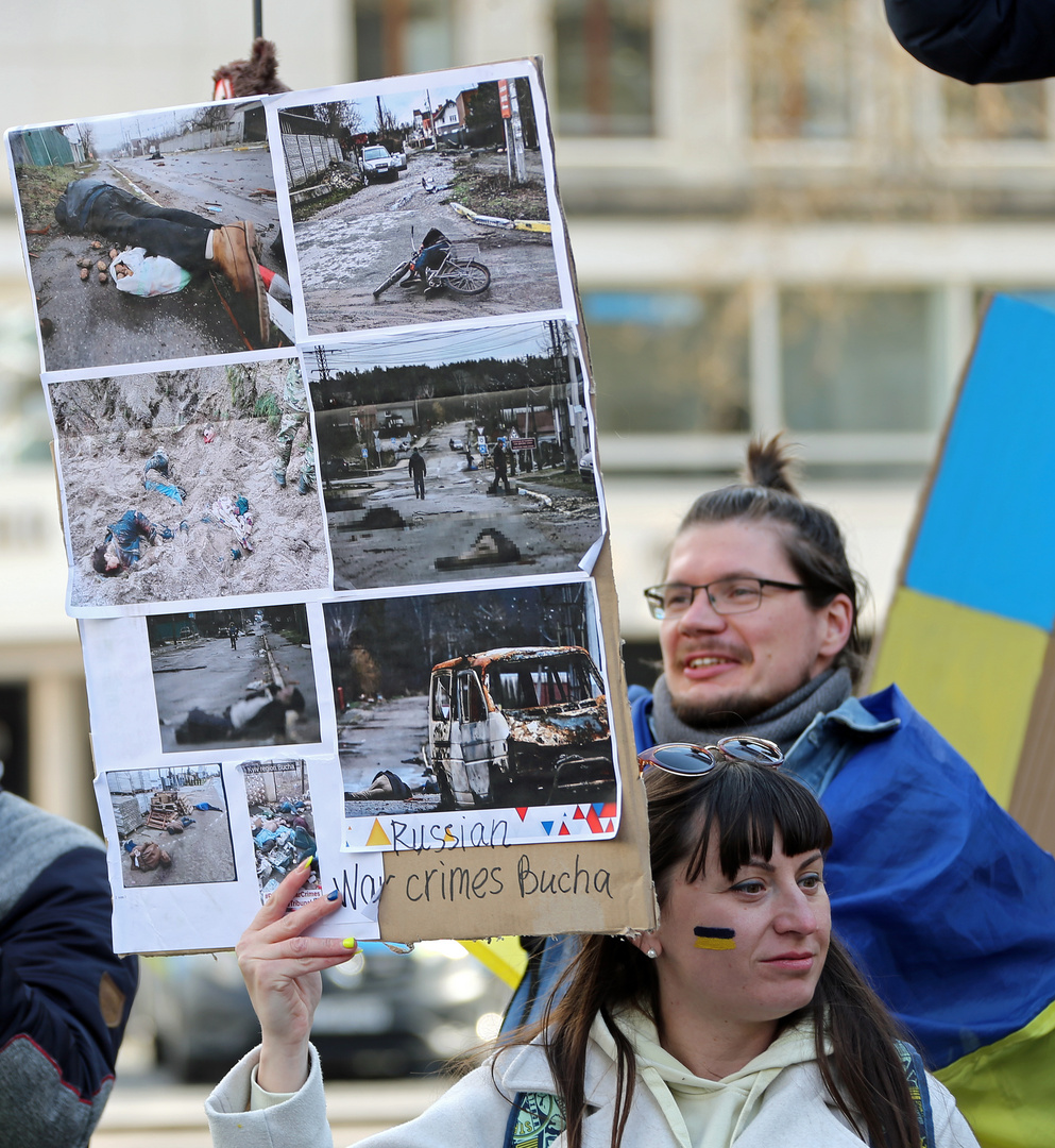 Protest gegen Krieg in Ukraine - Protest against war in Ukraine