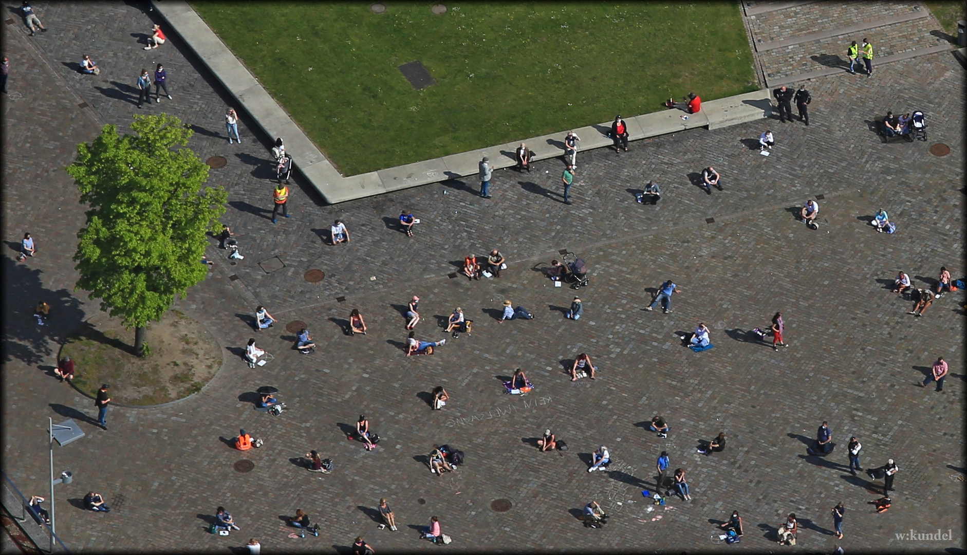 Protest unter der Sonne Oldenburgs (Luftbild)