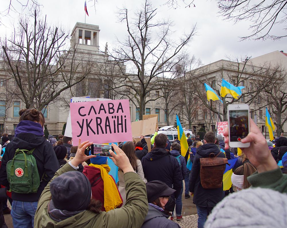 Proteste vor der Russischen Botschaft (2)