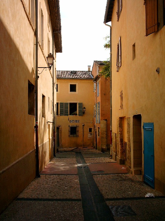 Provence, Street