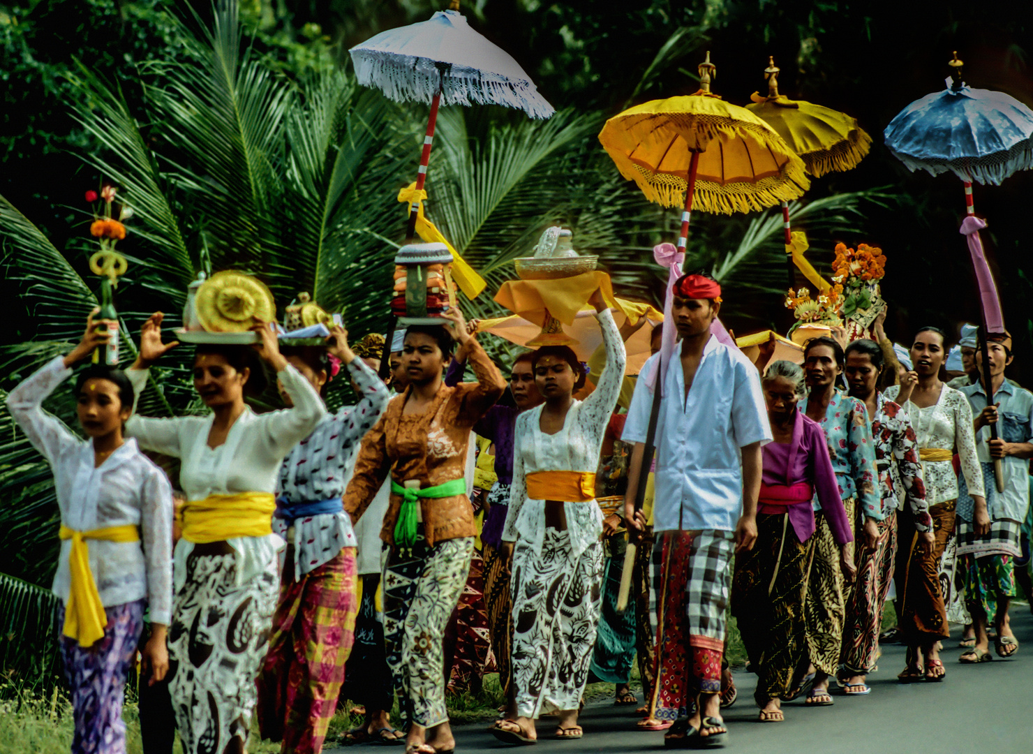 Prozession in Ubud