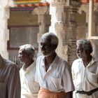 Prêtres (?) hindou dans le temple de Meenakshi, Madurai