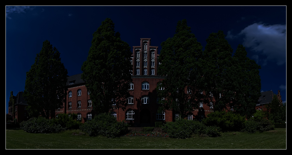 Psychiatrische Klinik Lüneburg bei Vollmond