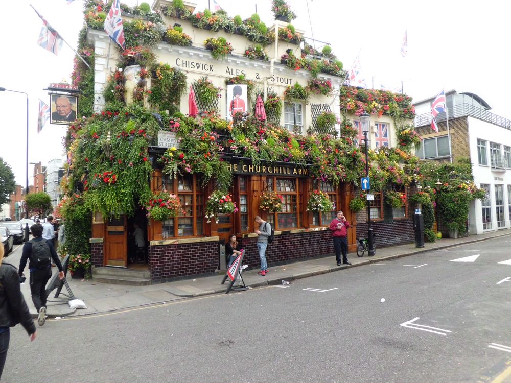  Pub in London