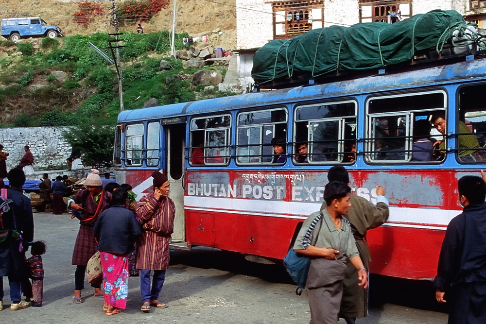 Public transportation by simple bus