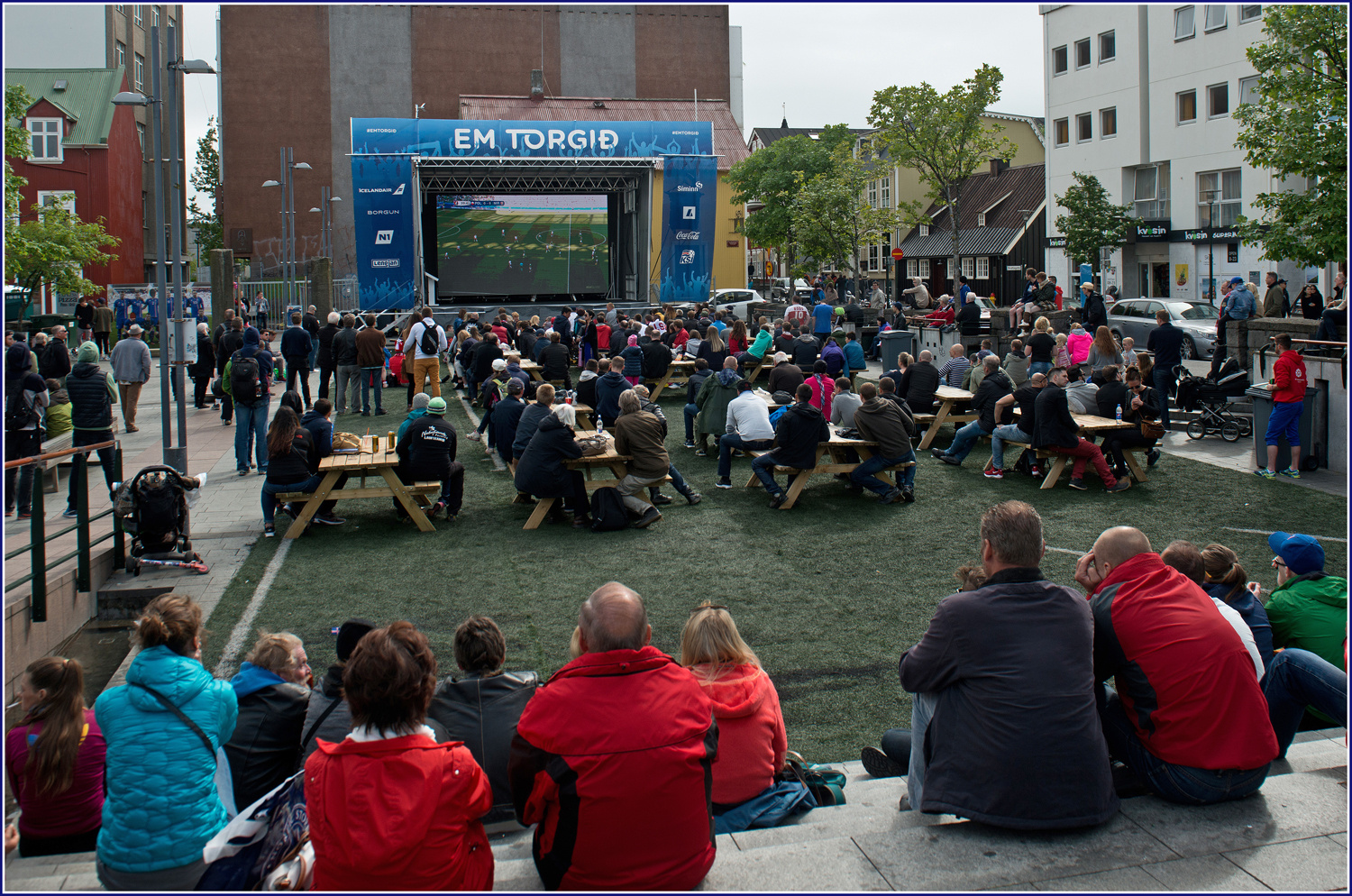 Public Viewing a la Reykjavik