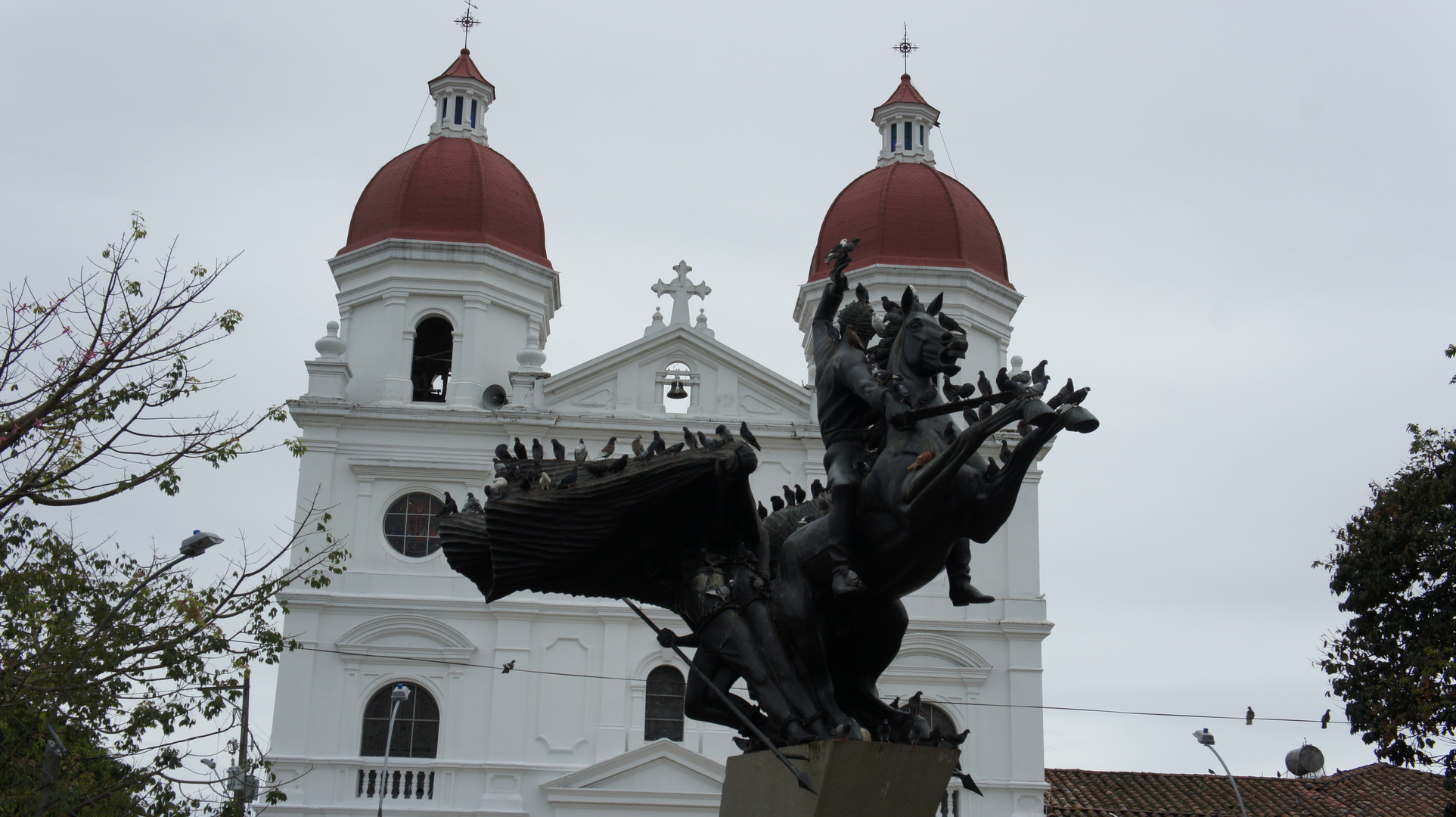 PUEBLO DE ANTIOQUIA, COLOMBIA - RIO NEGRO