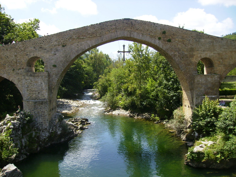 Puente asturiano