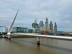 Puente de la Mujer