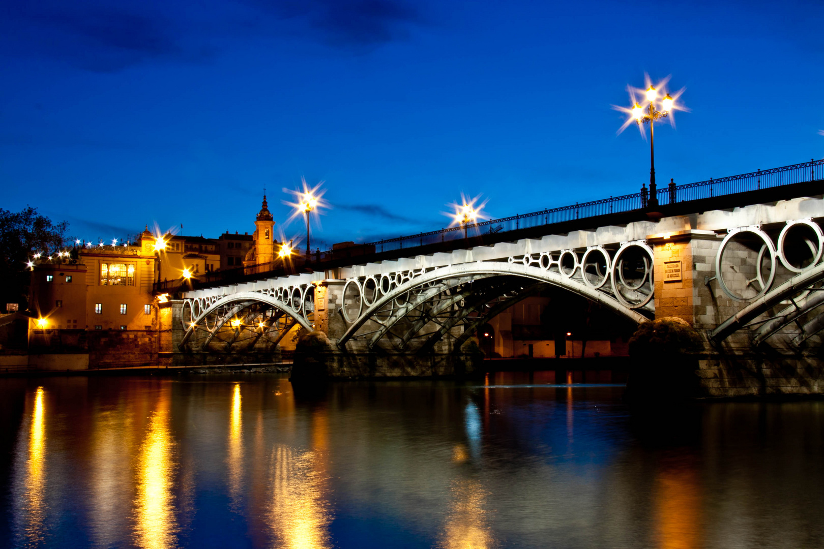 Puente de Triana (nocturna)