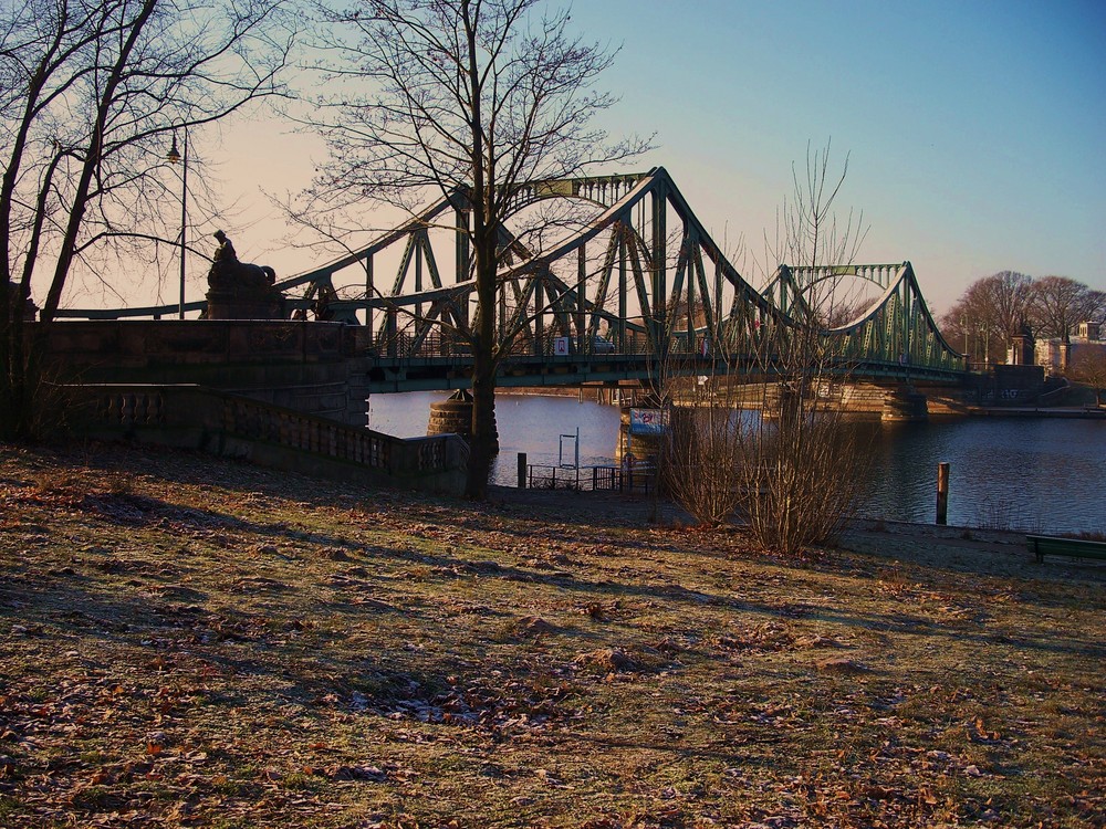 puente del intercambio de los espias (berlin)