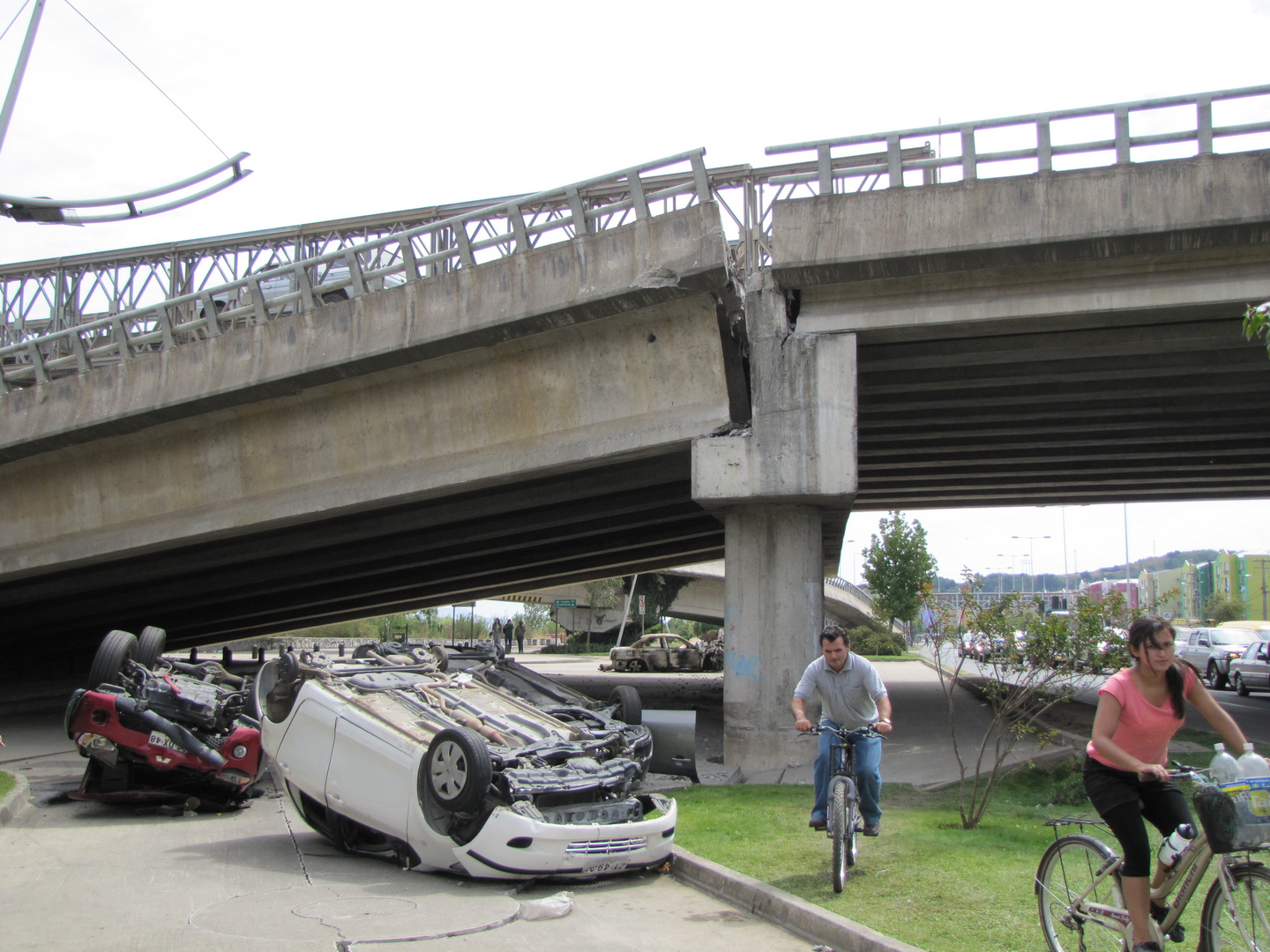 Puente llacolen