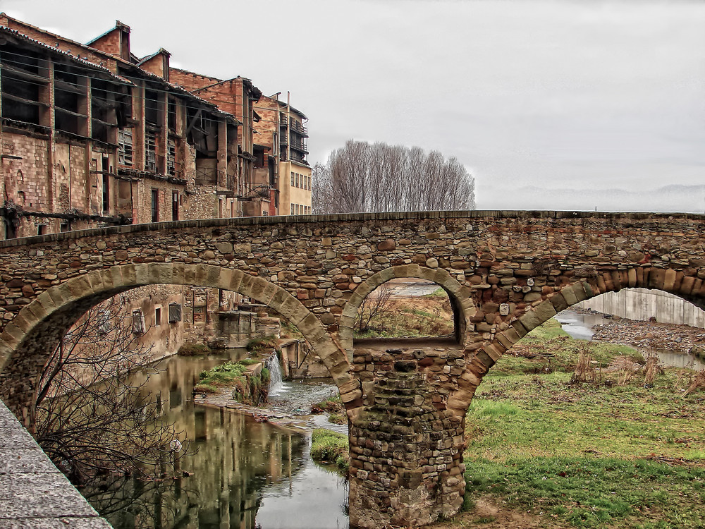 Puente Románico de Queralt en Vic