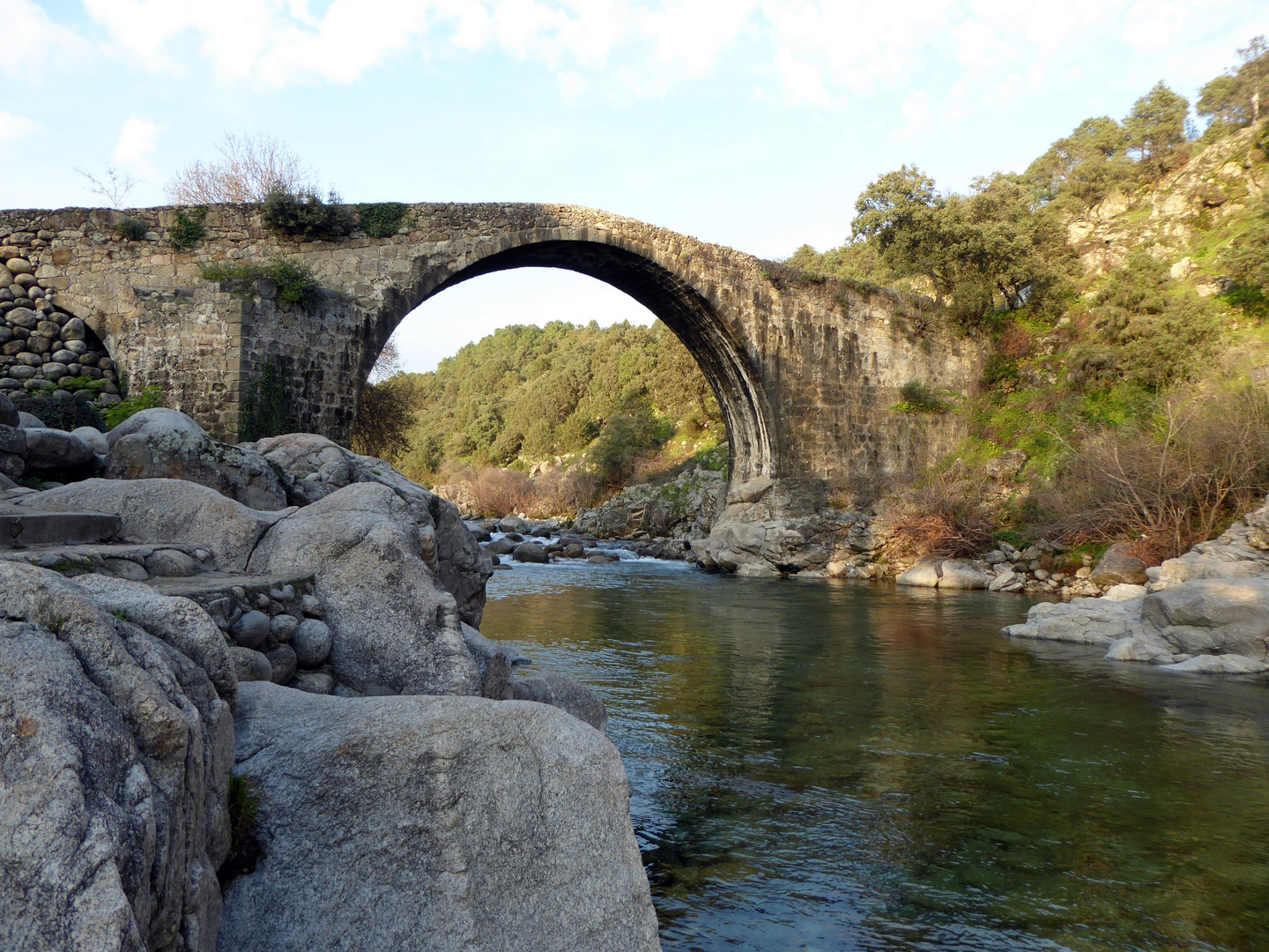 PUENTE ROMANO