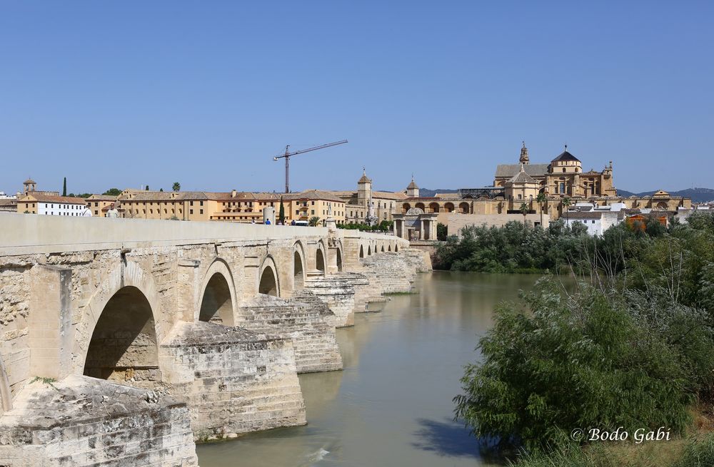 Puente Romano - die Lange Brücke von Volantis