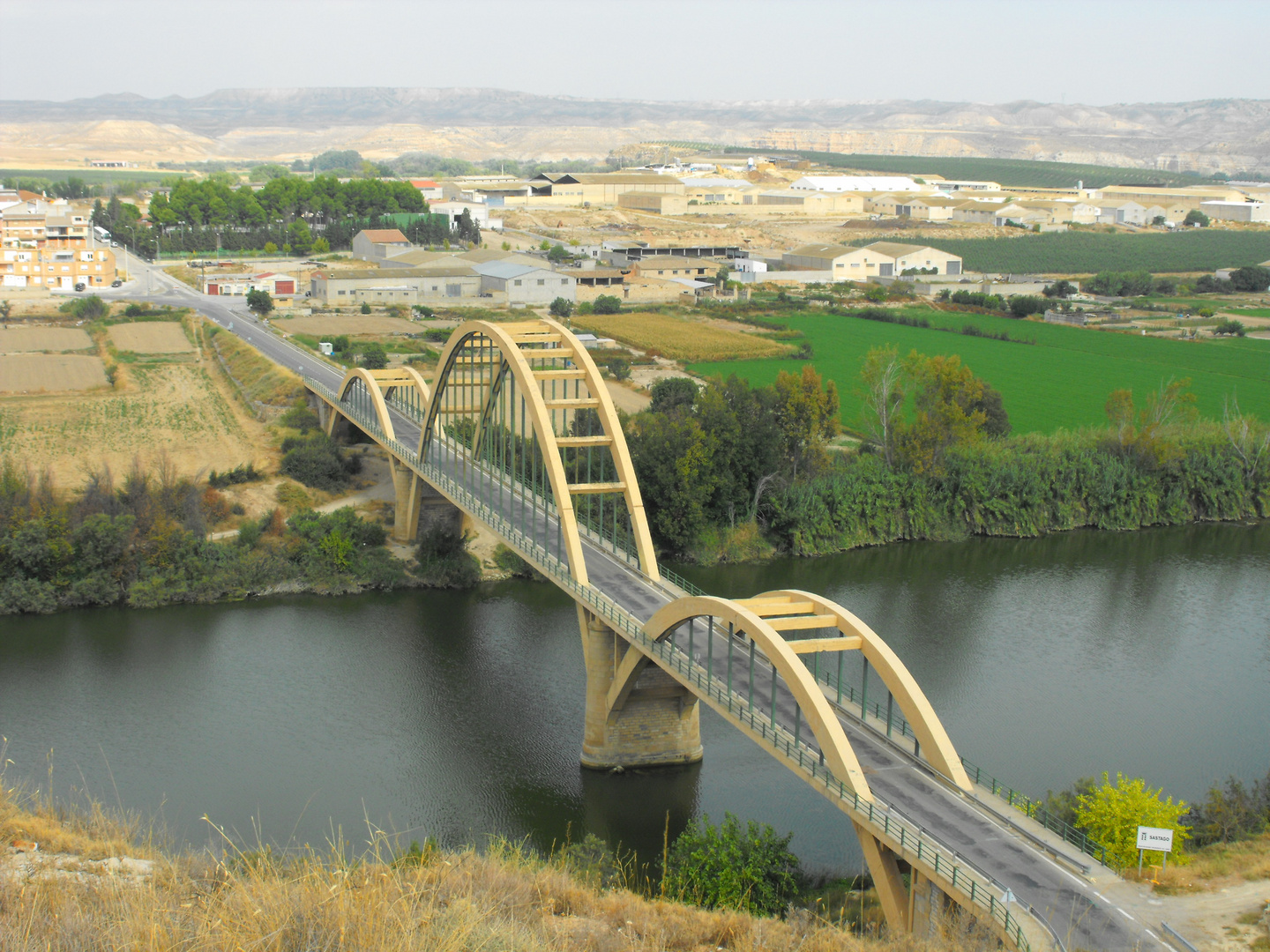 Puente sobre el Ebro en Sastago