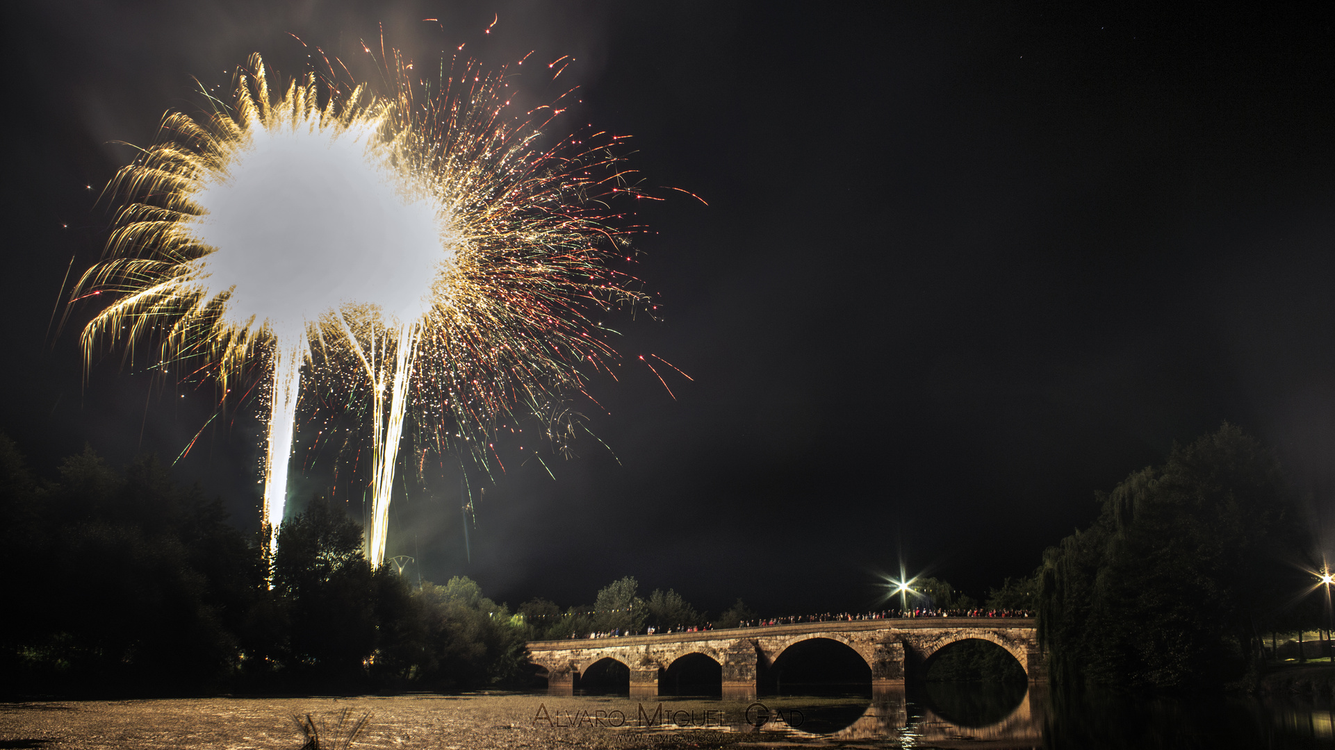 Puentedura Fireworks