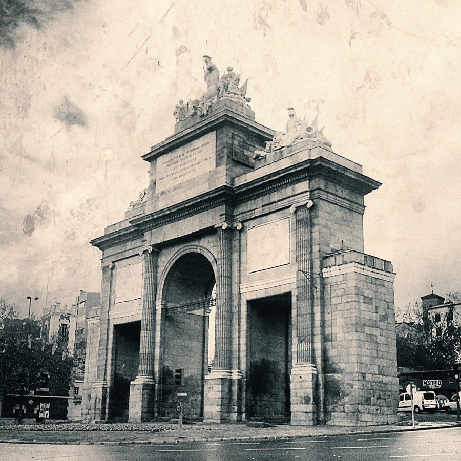 Puerta de Toledo, Madrid