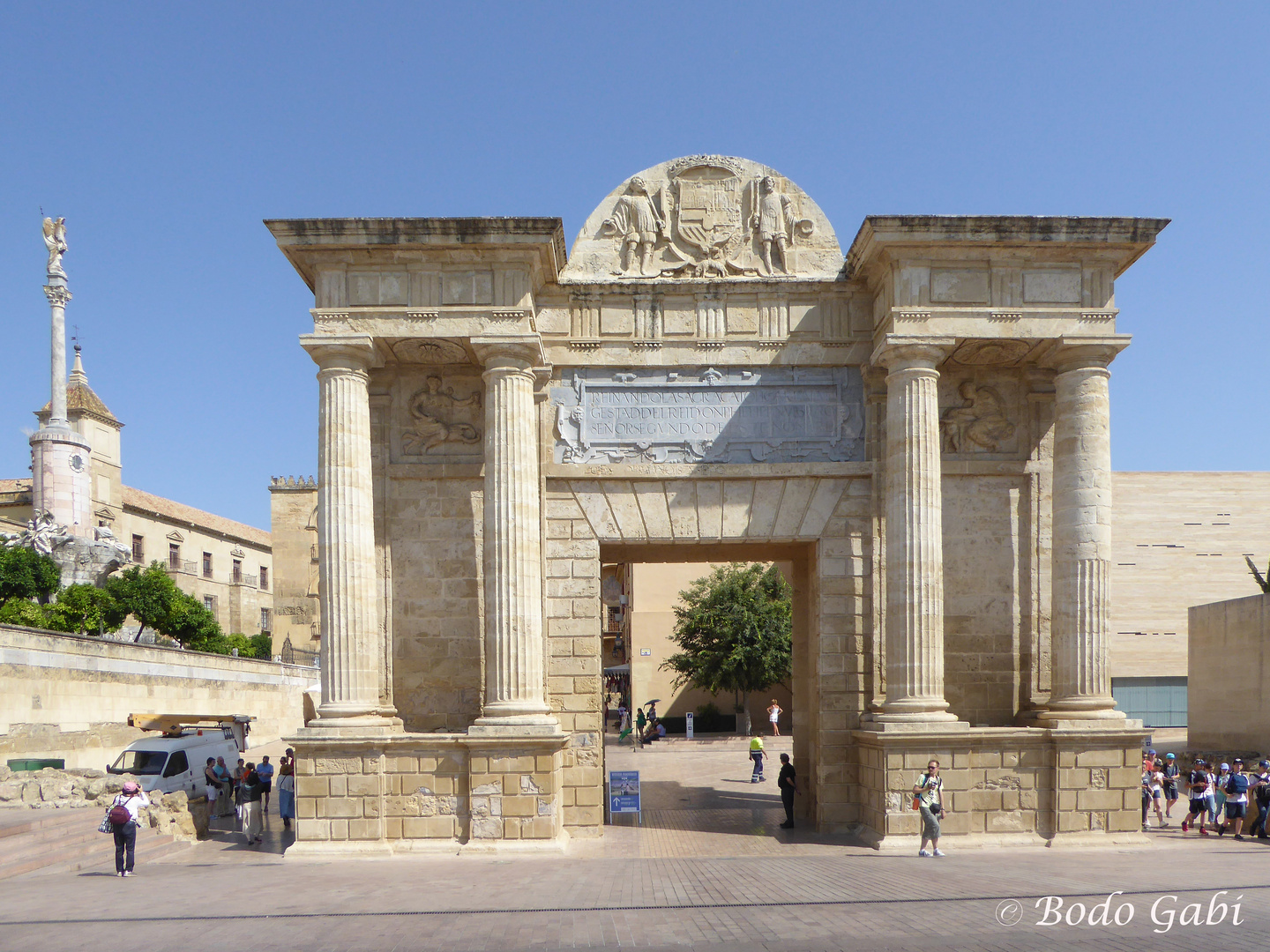 Puerta del Puente