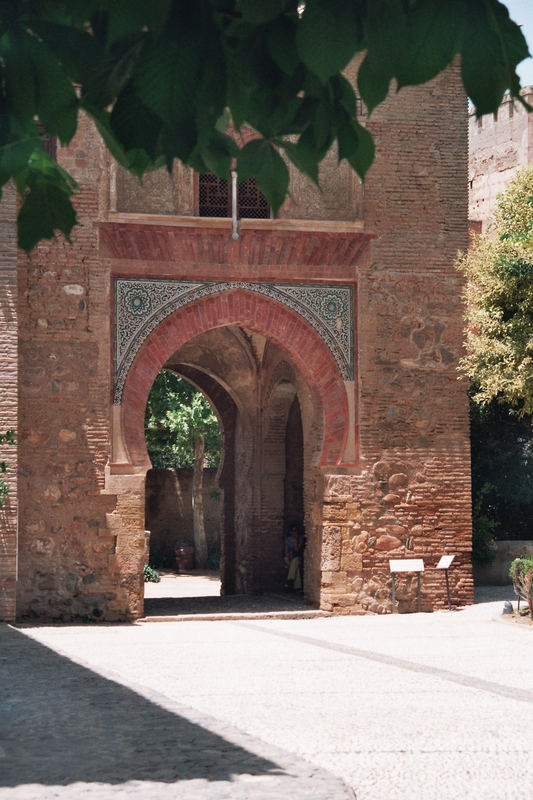 Puerta del Vino