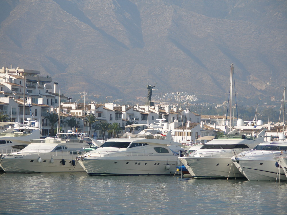 Puerto Banús.