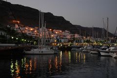 Puerto de Mogan am Abend