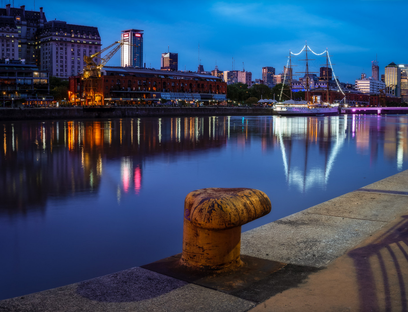 ~~ Puerto Madero (Blaue Stunde) ~~