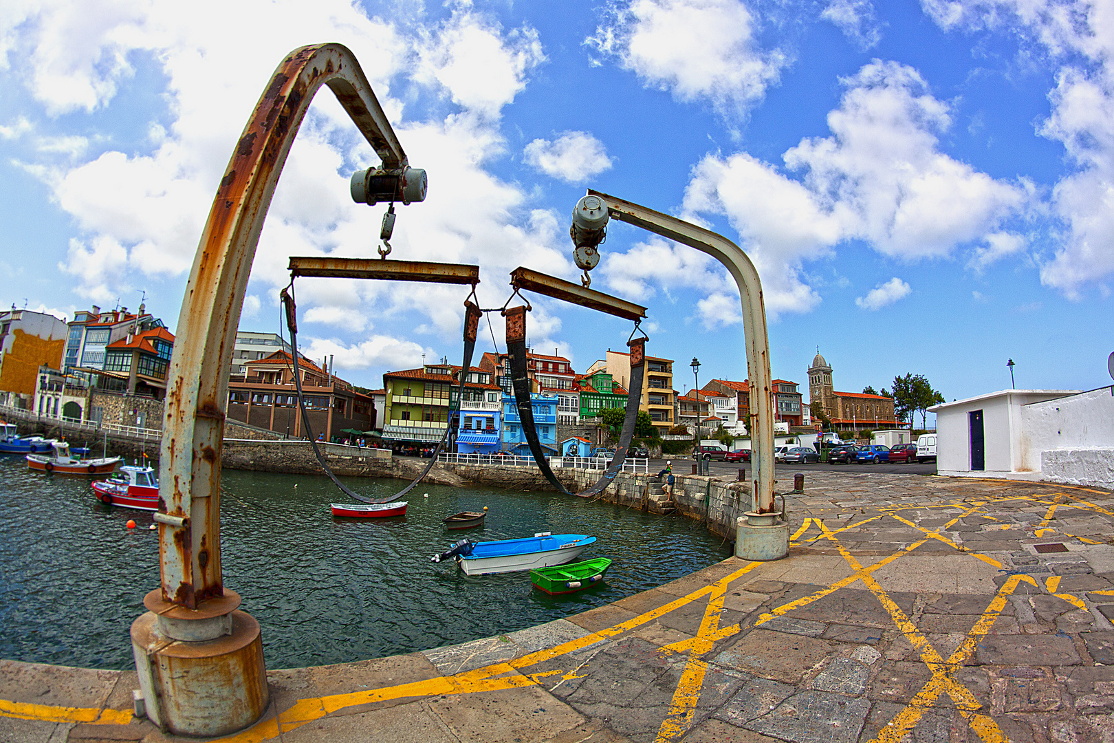 puerto muelle luanco