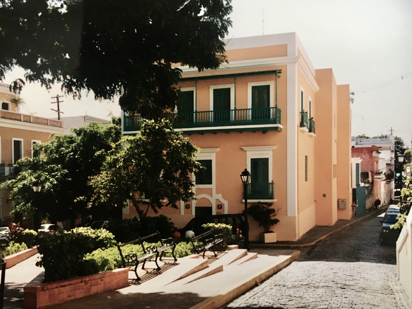 Puerto Rico (1997), Puerta de Tierra
