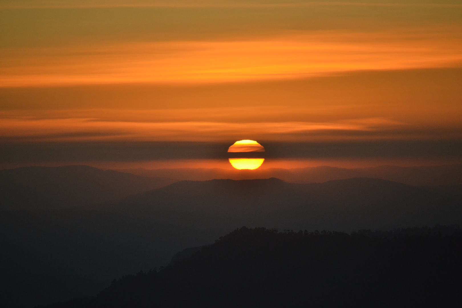 Puesta de Sol desde el Volcán Villarica, Chile