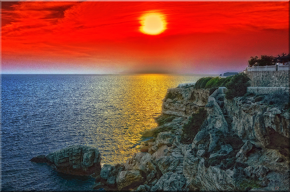 Puesta de sol en Cala Codolar