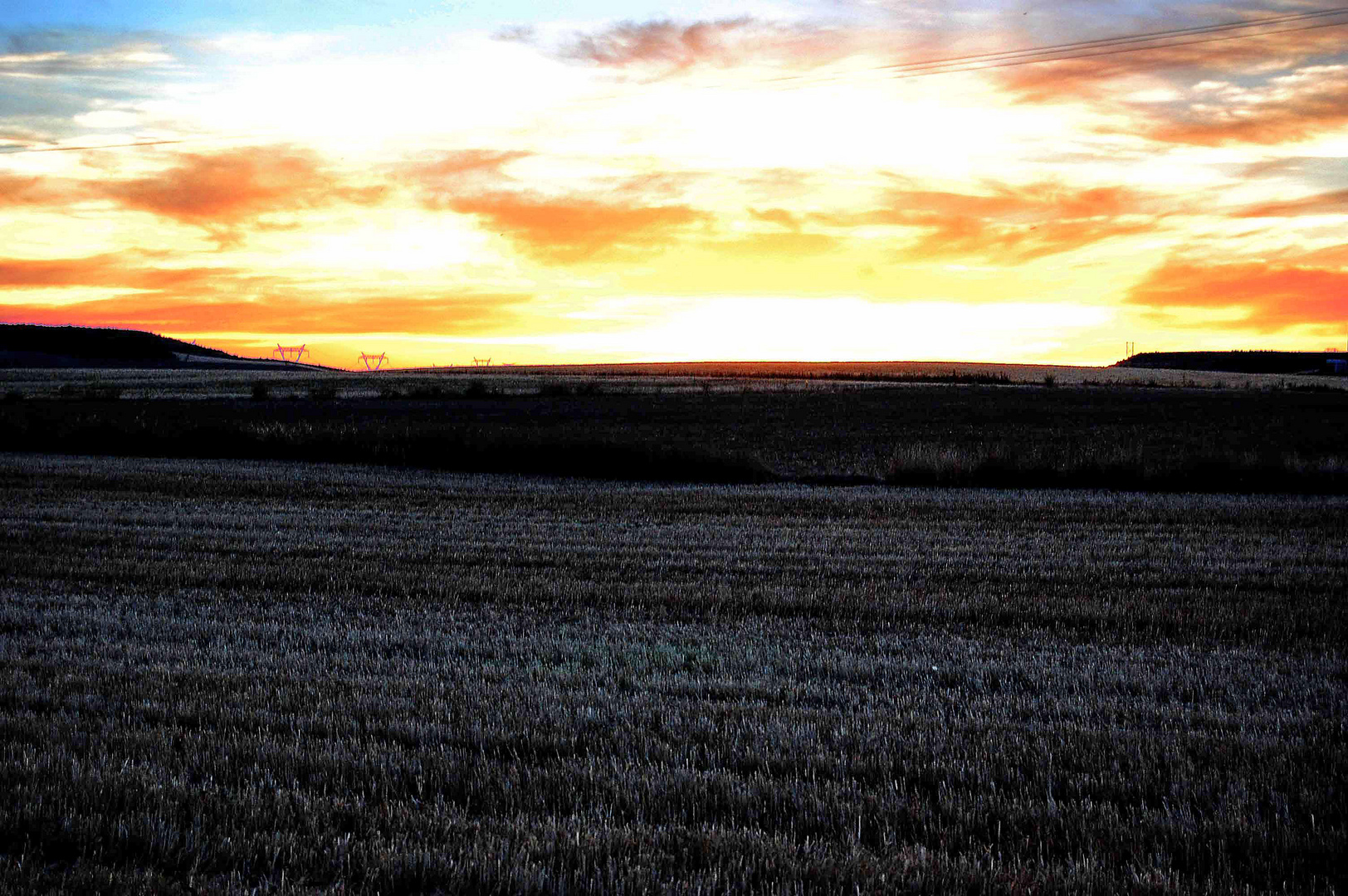 PUESTA DE SOL EN CASTILLA