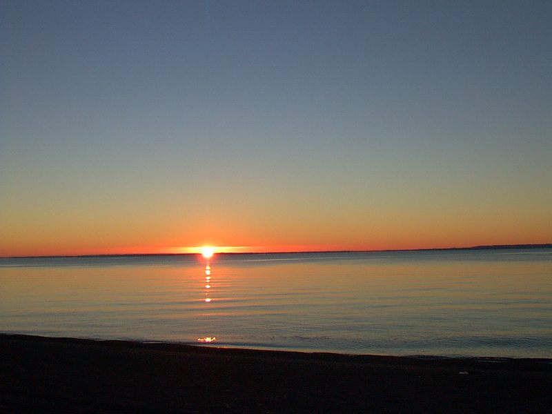 Puesta de sol en Ensenada, Lago Llanquihue, Chile