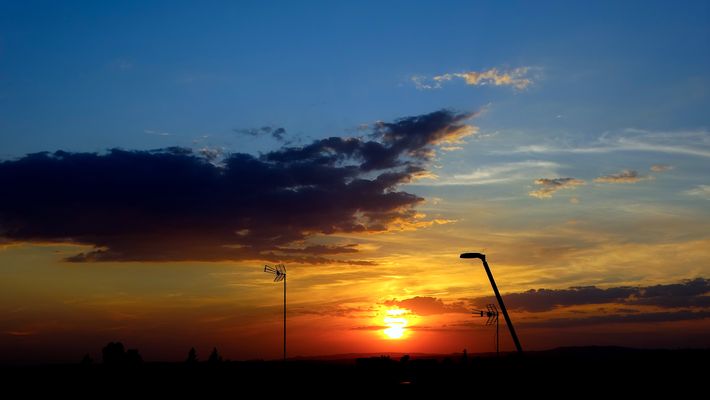 Puesta de Sol en la Ciudad.