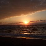 puesta de sol en la playa