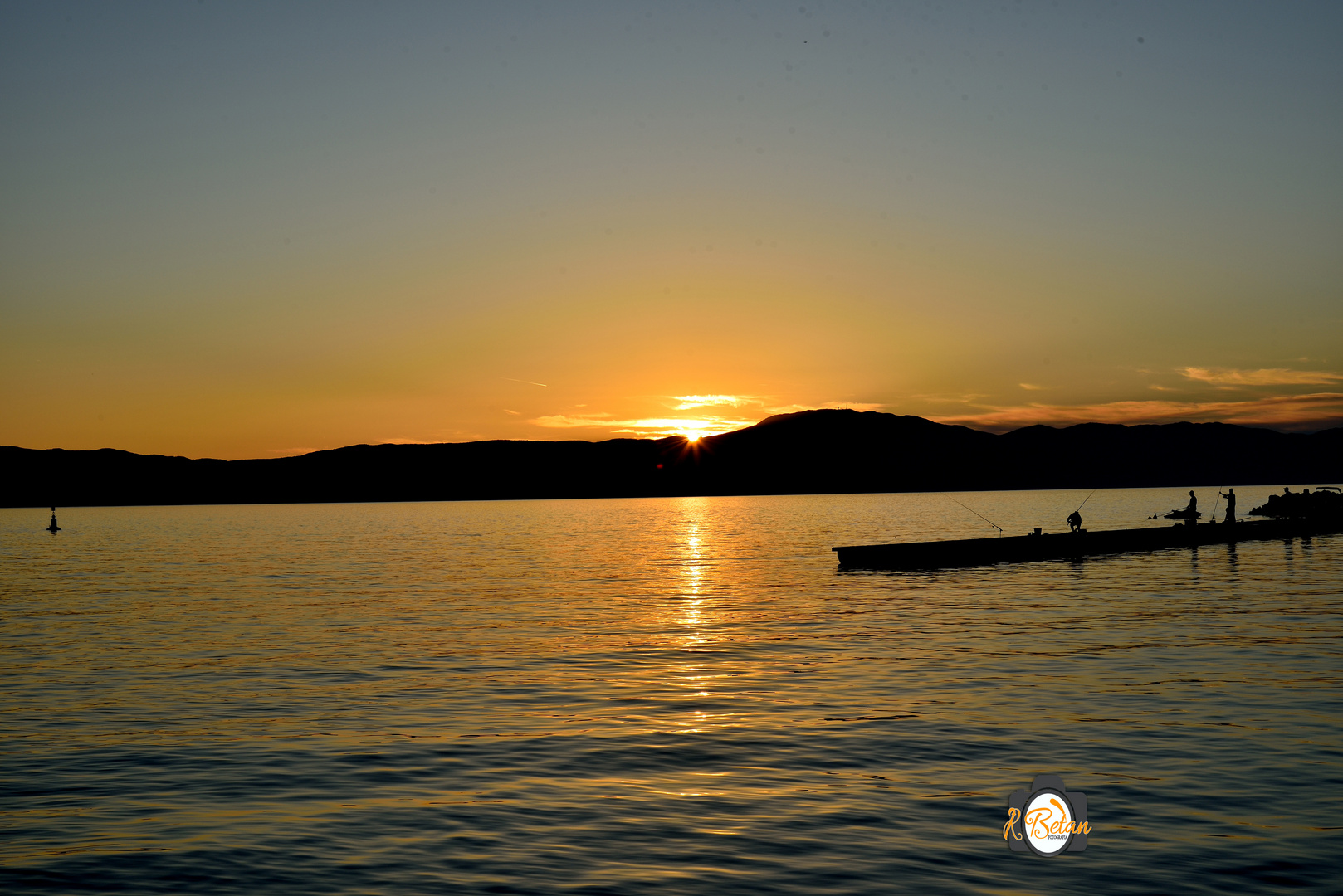 Puesta de sol en Malinska croasia