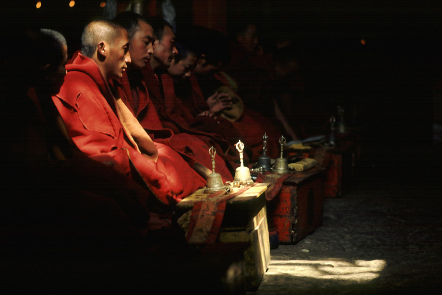 Puja im Kloster Ganden