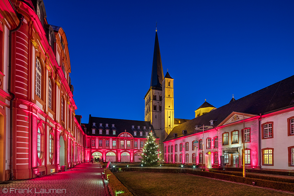 Pulheim - Abtei Brauweiler zum Nikolausmarkt