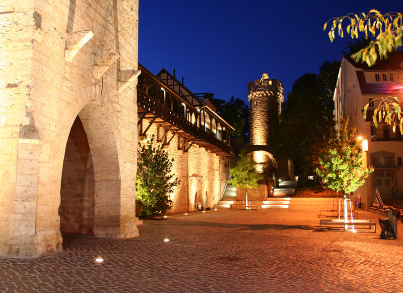 Pulverturm mit Stadtmauer - reloaded