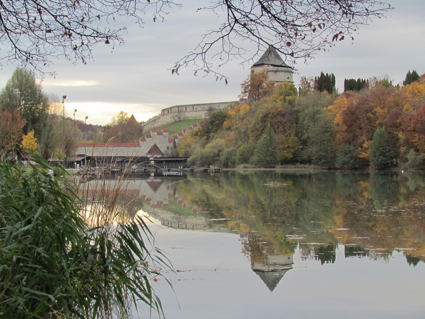 Pulverturm über dem Wöhrsee