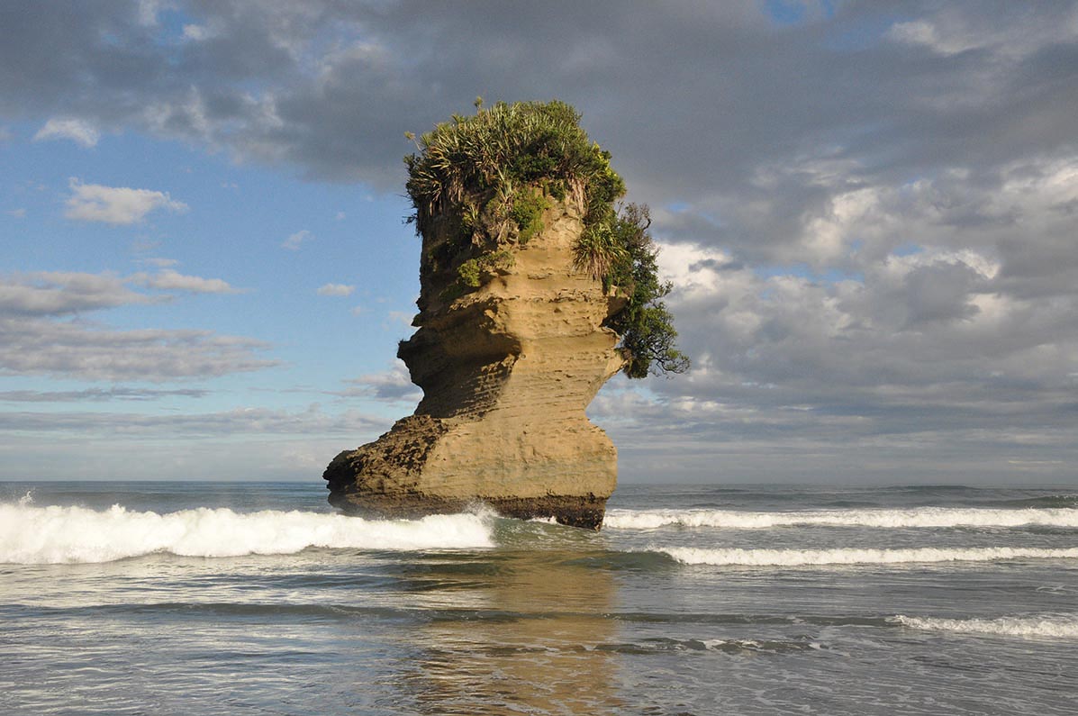 Punakaiki Beach