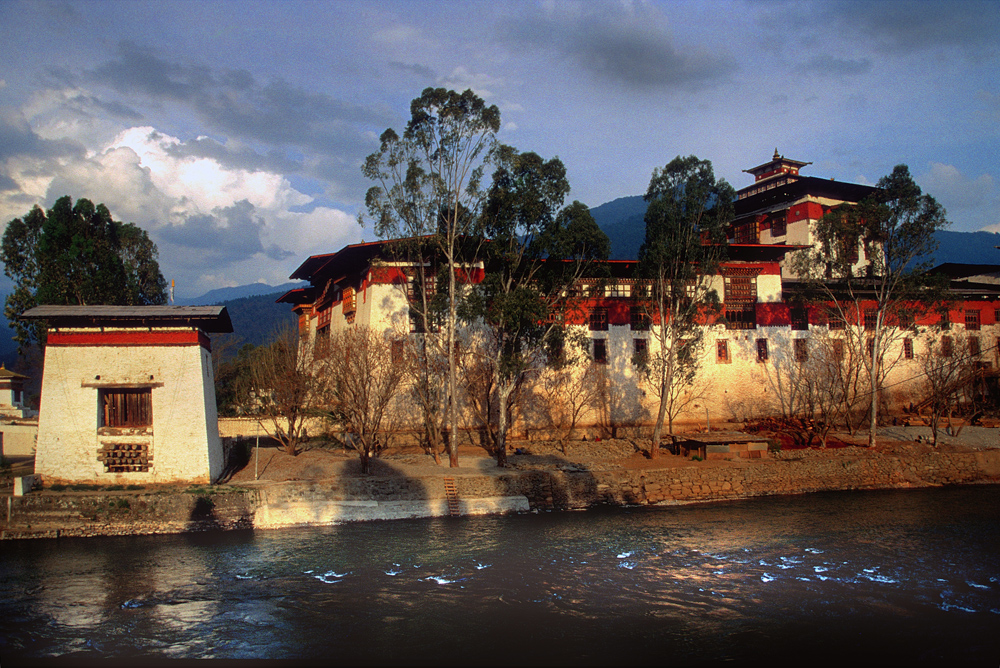 Punakha Dzong in the sunset light