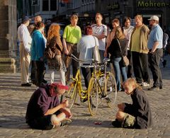 Punks, Fahrrad & Touristen