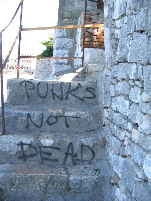 PUNK´S NOT DEAD!!!!!!!!!!!!!!