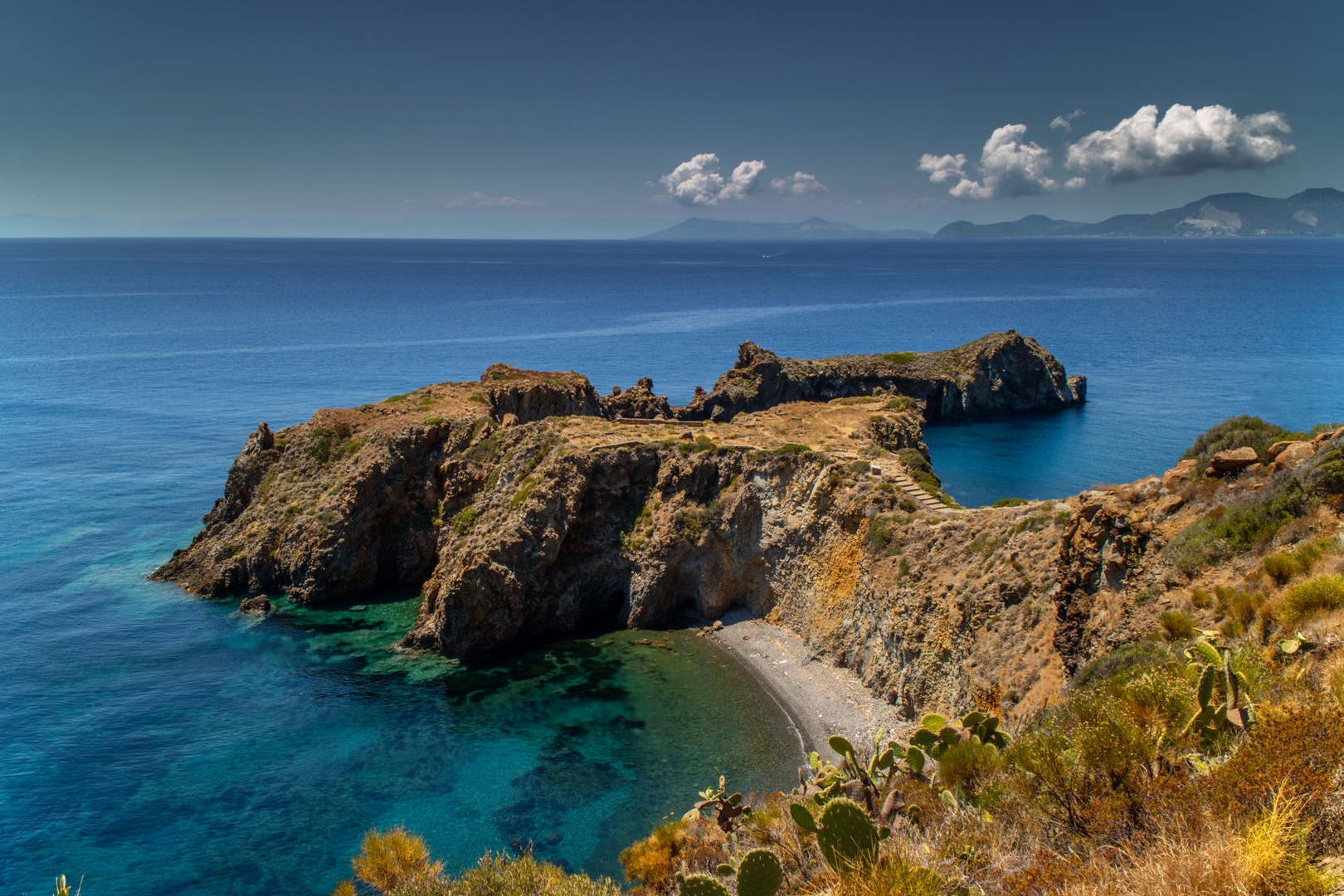 Punta Milazzese, sur Panarea