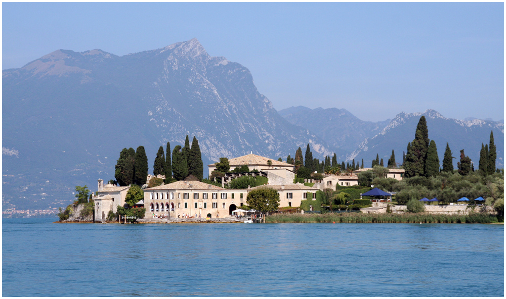 Punta San Vigilio (lago di Garda)