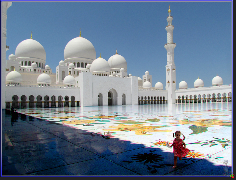 Puppe in der Moschee 