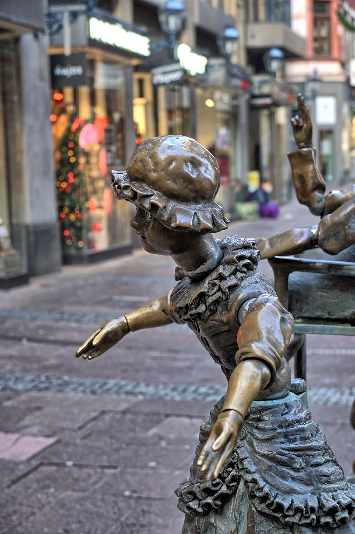 Puppenbrunnen in Aachen