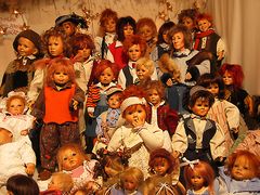 Puppenversammlung