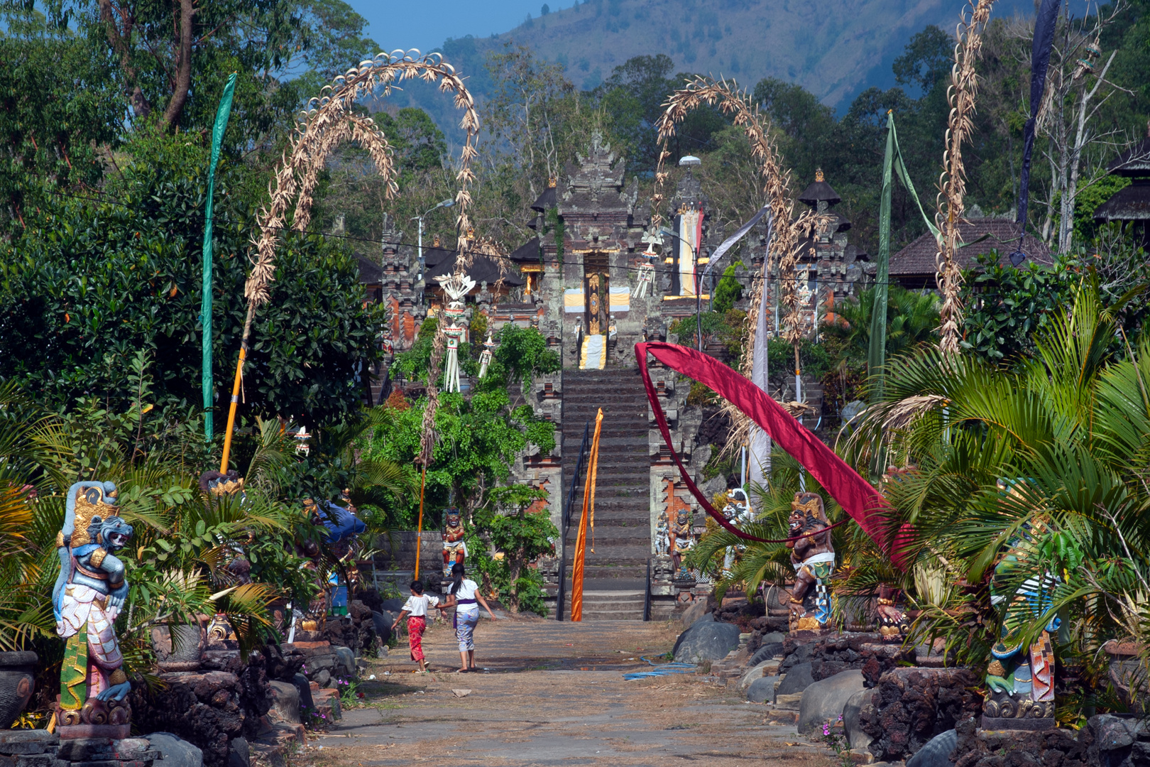 Pura Jati Batur gateway